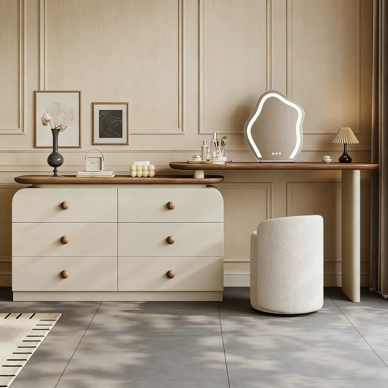 Beauty Without Makeup - Mid Century Bedroom Dressing Table Makeup